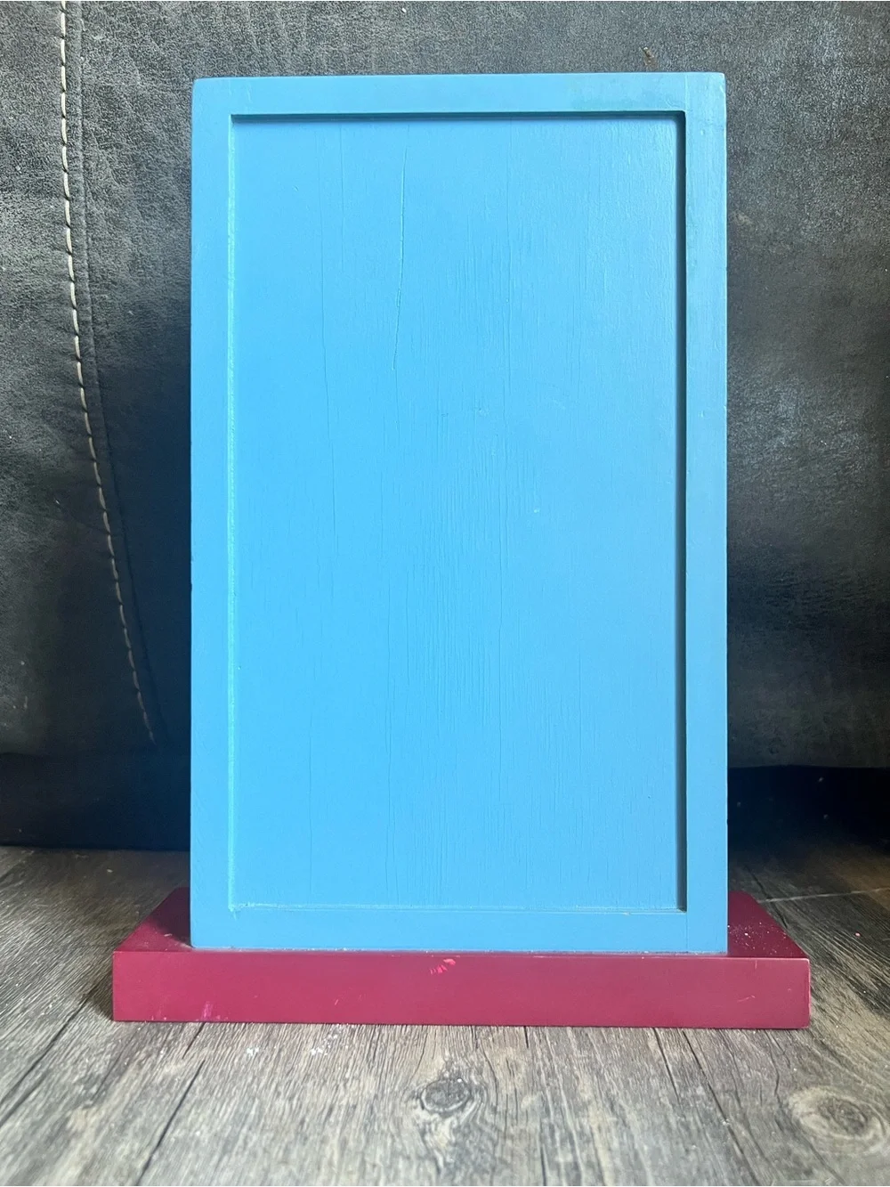 Vintage Mini Blue Door on red Base photo album